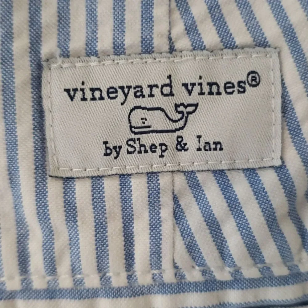 Vineyard Vines classic seersucker